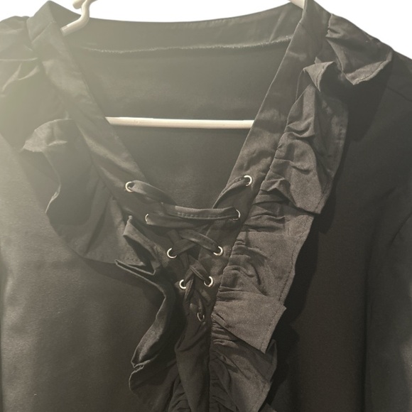 Unbranded NWOT black‎ blouse, size M (fits like a large). - Picture 7 of 9